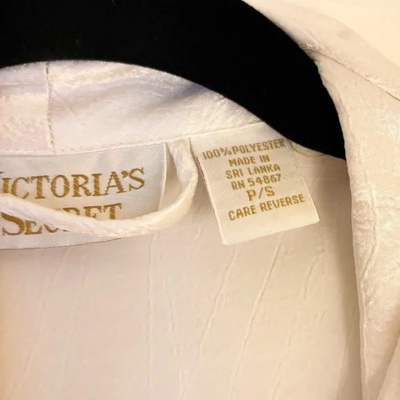 Victoria's Secret Satin Robe - Picture 3 of 5